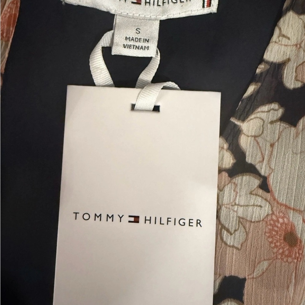 Tommy Hilfiger Women's Multicolor Floral Dress, Keyhole Back, Ruffles, Small NWT - Picture 14 of 15